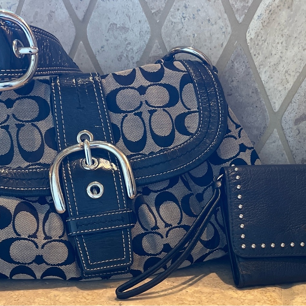 Coach Signature Hobo Shoulder Bag + Matching Studded Wristlet Wallet Black Gray